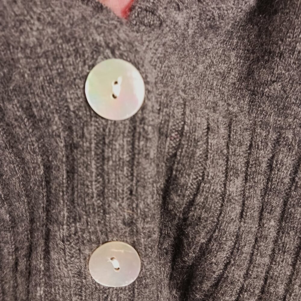 Precious Fibers 100% cashmere Gray Shawl Collar Longline Cardigan Sweater, Large - Picture 10 of 15